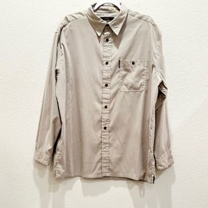 Pre-loved! WEATHERPROOF Men’s Buttondown Shirt!